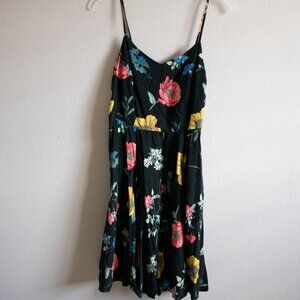 Old Navy Floral Fit & Flare Dress – Ruched Back, Size S